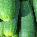 Ціни на огірки продовжують стрімко знижуватися