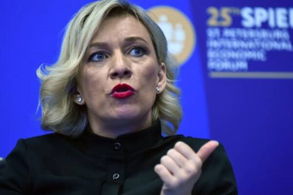 Захарова: РФ готова завершити війну за низки вимог