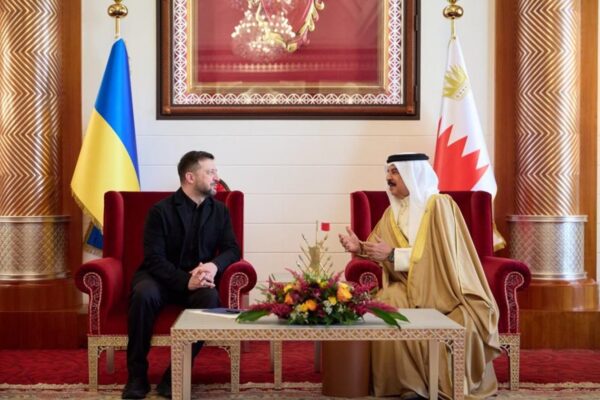 Зеленський проводить переговори в Бахрейні