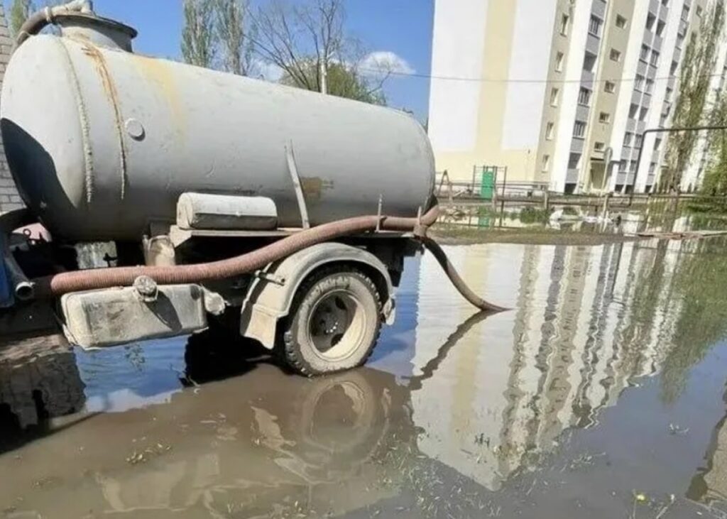 В Енгельсі заявили про "фекальний апокаліпсис"