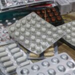 Одного з найбільших виробників ліків України можуть позбавити ліцензії