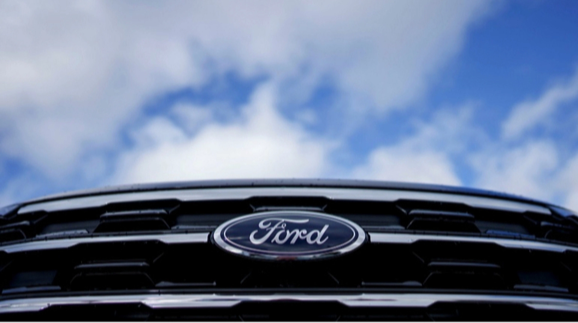 Ford готує нові авто для Європи на тлі тиску китайських конкурентів