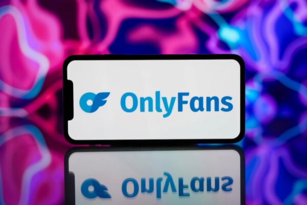 Хакери виставили на продаж дані 340 мільйонів користувачів OnlyFans
