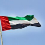 Танкери ОАЕ з газом зникають біля Ормузу і спливають уже за протокою