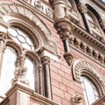 За тиждень Нацбанк продав понад мільярд доларів