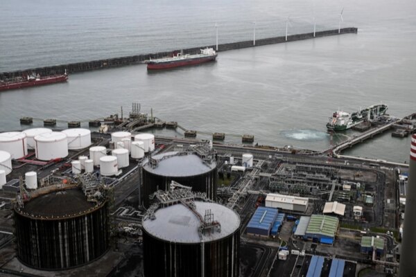 Керівник порту Більбао закликає відкласти заборону на газ з РФ, щоб не залежати від США