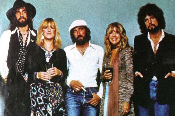 Легендарний хіт Fleetwood Mac знову у чартах через майже 50 років