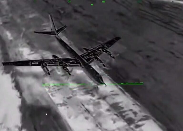 СБС знищили Іскандер і два Ту-142 у Таганрозі