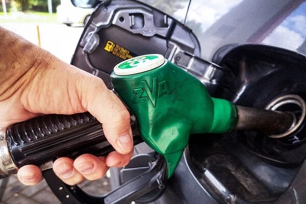У Підмосков'ї виник дефіцит бензину та утворилися черги на АЗС