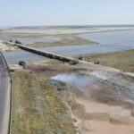 Замість Чонгарського мосту: росіяни добудовують насип на в'їзді до Криму