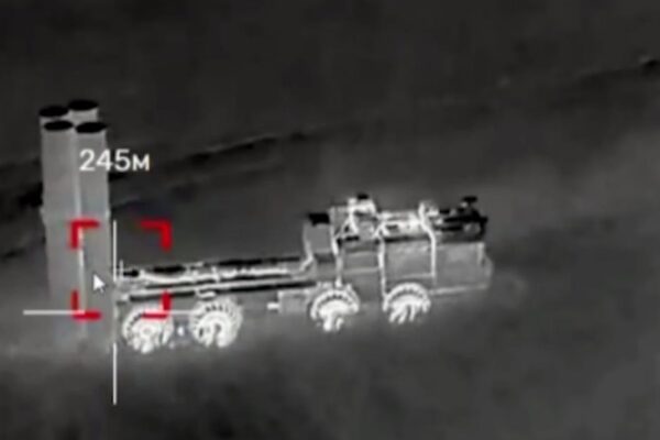 Уражено ЗРК С-400 і танкери з пальним - "Мадяр"