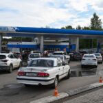 В Росії почалися рейди з розшуку бензину у будинках та гаражах