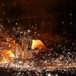 Україна скоротила виробництво сталі та прокату