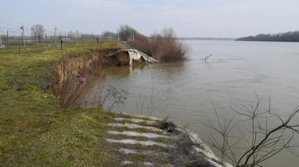 Уряд виділив понад 49 мільйонів гривень на ремонт дамби на Дунаї