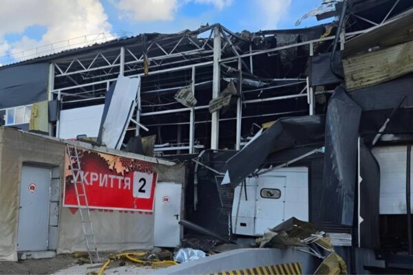 Росіяни зруйнували сортувальний центр "Нової пошти" на Чернігівщині