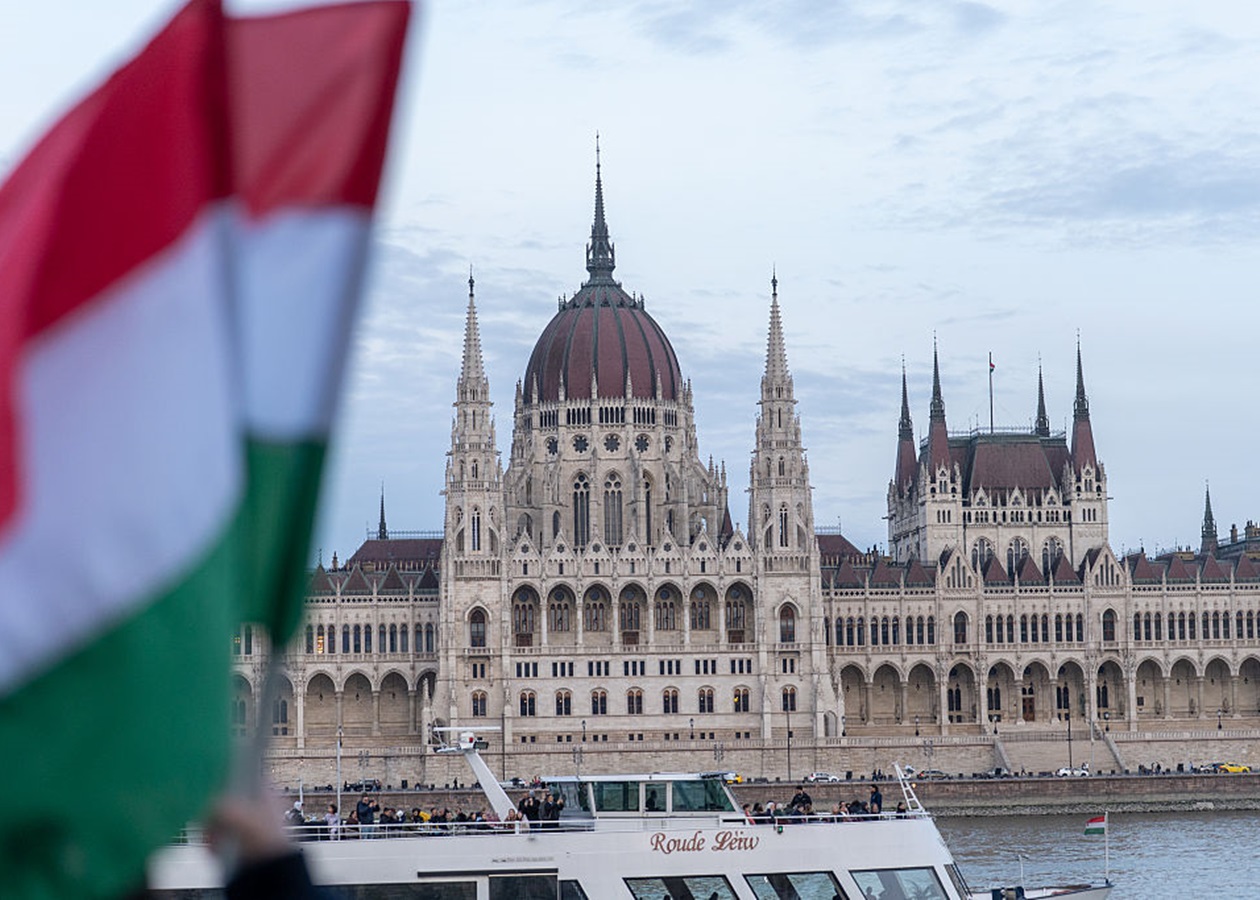 Одна з країн Європи знову зупинила переговори про вступ України до ЄС