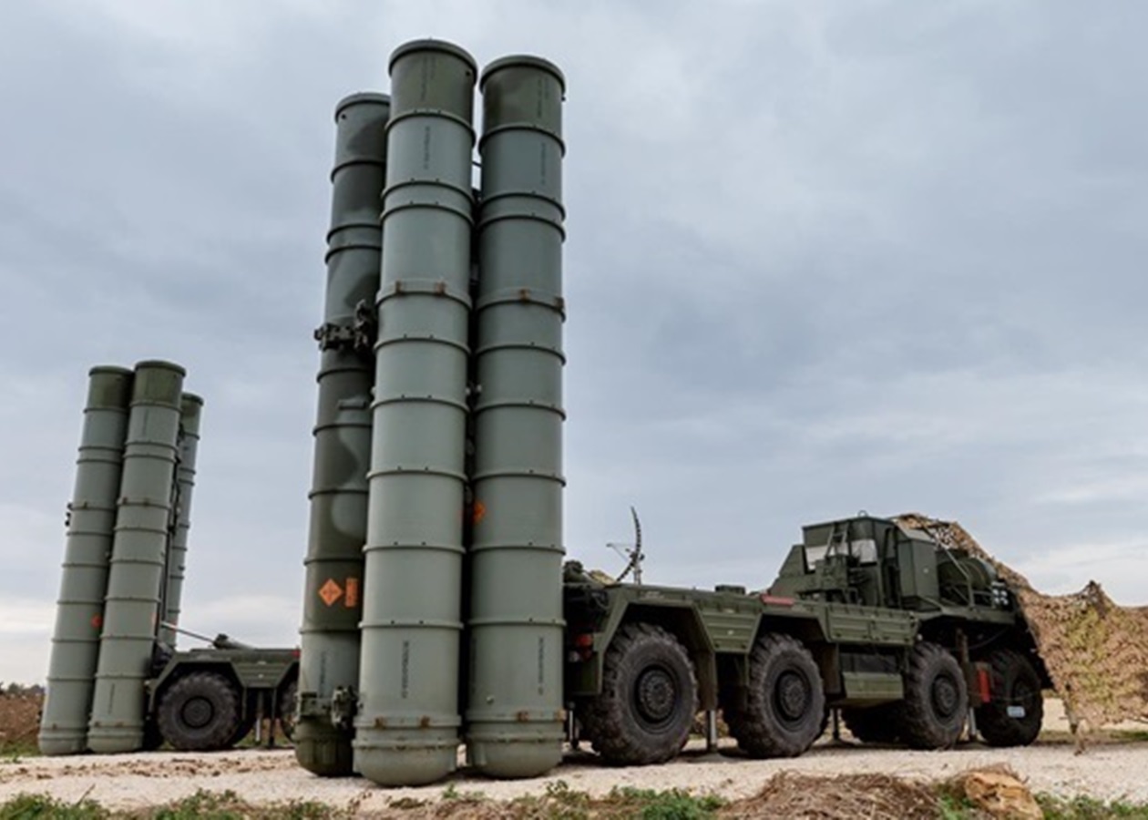 Бійці ГУР спалили дві пускові С-400 в Криму