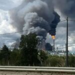 У Росії пожежа на великому газохімічному комплексі